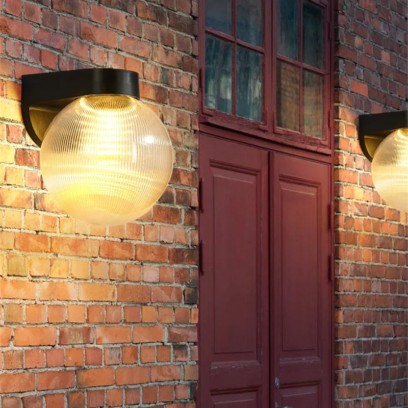 مصباح جداري كروي خارجي IP65 مق - مراجعة Xl Outdoor Lighting وسعره